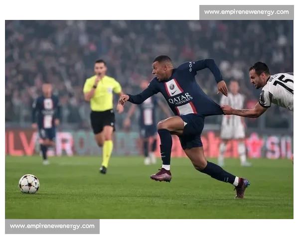 巴黎一日三伤惊魂：核心折损 + 主帅骨折 欧冠征程遇急险